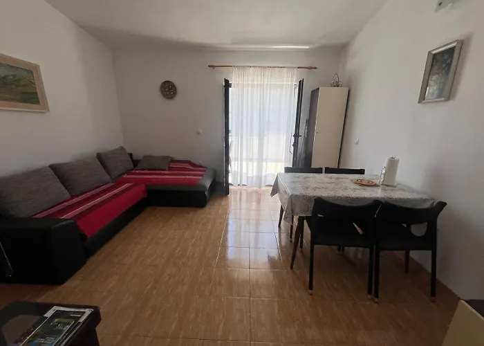 Lejlighed House Rusan *